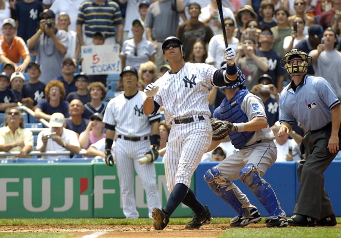Alex-Rodriguez-075371127.jpg